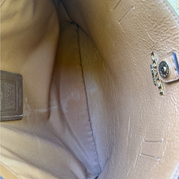 Coach Edie 31 shoulder:laptop bag in polished pebble leather - Picture 2 of 10